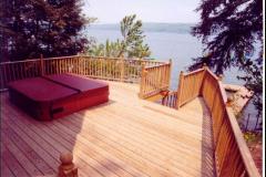 Hot-tub-on-deck